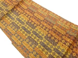 変わり縞に草花模様織出し名古屋帯